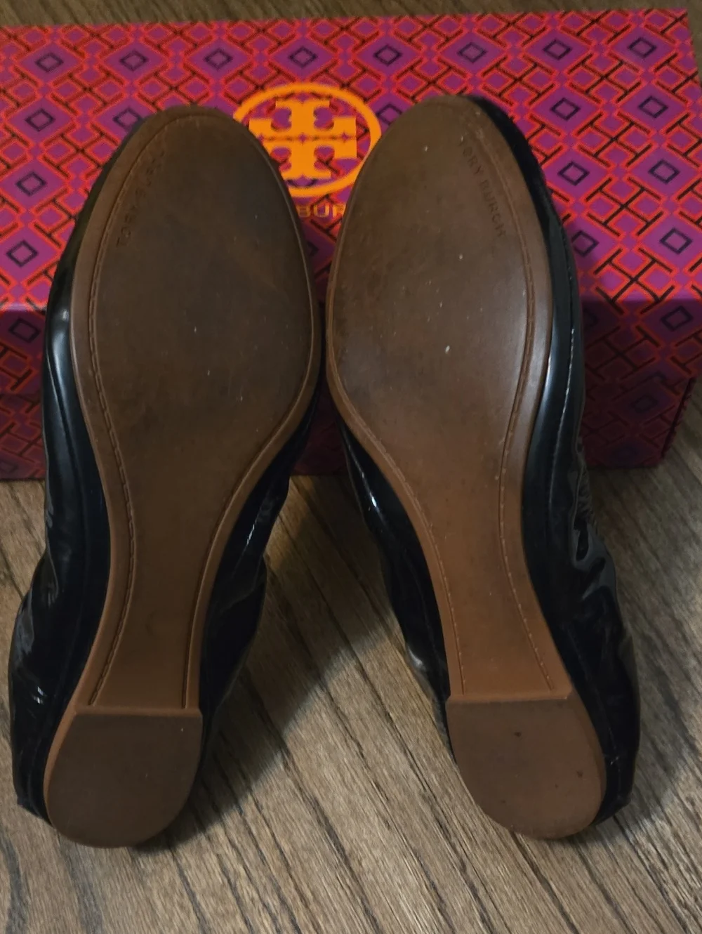 Tory Burch Black Patent Leather Round-Toe Eddie Ballet Flats Size 9